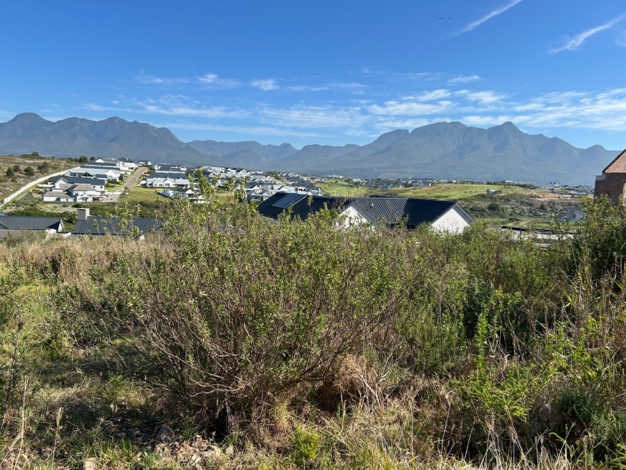 Commercial Property for Sale in Kingswood Golf Estate Western Cape